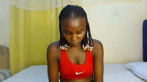 Dolly online show from April 12, 3:15 pm