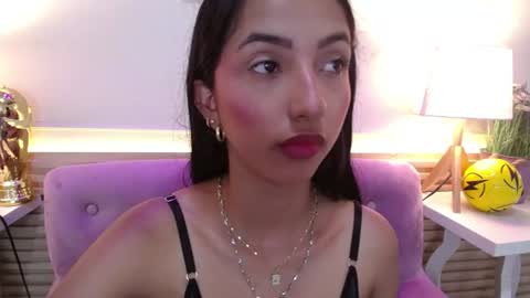 LAURA online show from July 6, 3:03 pm