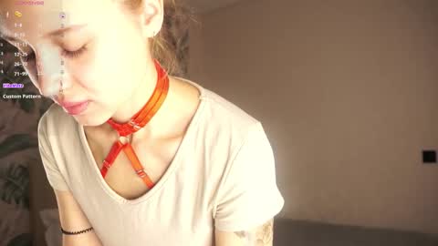 Astrid online show from December 3, 4:48 am