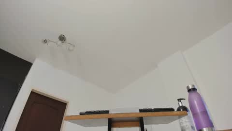 Sylvana  online show from October 4, 9:30 pm