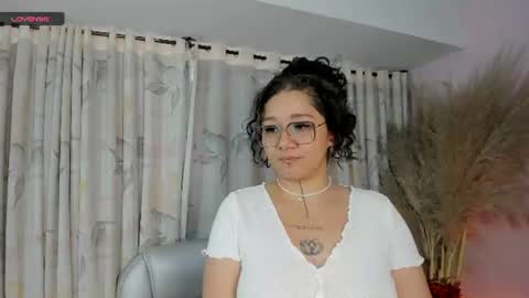    online show from June 18, 12:54 pm
