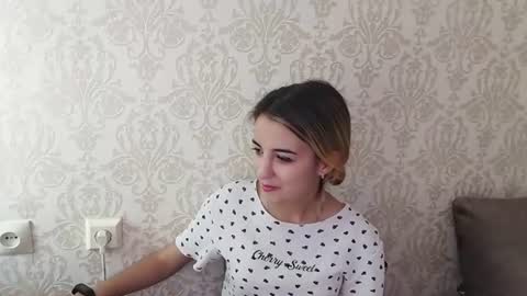 Emily online show from July 17, 7:13 am