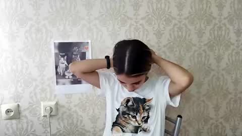 Emily online show from July 23, 1:41 pm