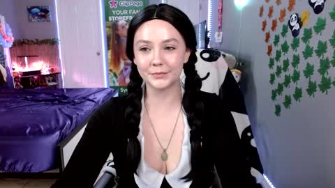 Jennah online show from October 23, 11:33 pm