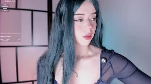 Snapshot of ta_miau chatting on October 6, 9:19 pm Nice to meet you I am Mia3 online show from October 6, 9:19 pm