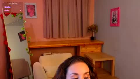 Lizzy online show from June 10, 3:22 pm