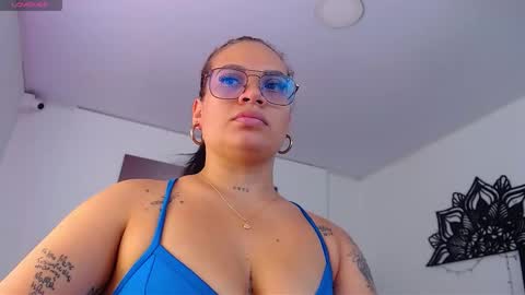 Snapshot of taliana36 chatting on October 21, 12:20 pm taliana36 online show from October 21, 12:20 pm