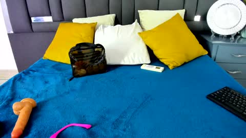 Snapshot of talianavega chatting on January 12, 7:53 pm tali online show from January 12, 7:53 pm