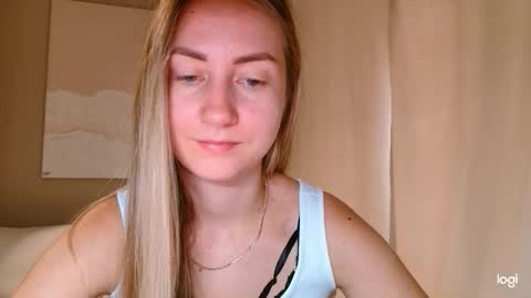  Kira  online show from September 26, 7:17 am