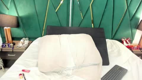 Tamara  online show from November 16, 1:11 pm