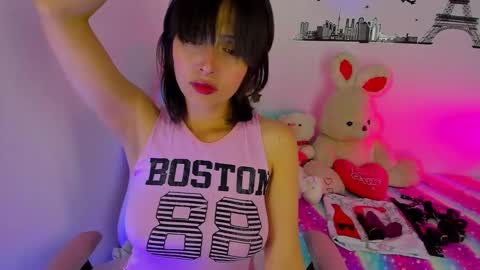 Snapshot of tamararoar chatting on October 6, 9:08 pm Tamara online show from October 6, 9:08 pm
