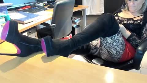 Snapshot of tammy4camfun chatting on December 22, 1:33 pm Tammy online show from December 22, 1:33 pm