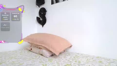 tammy  online show from November 28, 8:23 pm