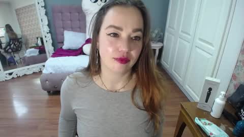 Tammara  online show from September 11, 4:35 am