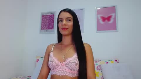 Snapshot of tamy_sweet01 chatting on January 4, 1:52 am tamy sweet01 online show from January 4, 1:52 am