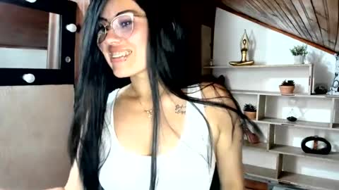 tania online show from July 28, 8:52 pm