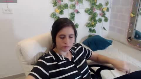 Tania  online show from November 30, 6:23 pm