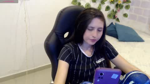 Snapshot of taniadevil_69 chatting on February 1, 3:18 pm Tania online show from February 1, 3:18 pm