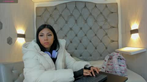 TANIT ANGELS online show from February 4, 3:54 am