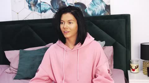 tanyaGrey online show from December 13, 8:32 am