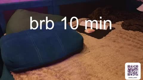 tara_renn online show from May 30, 11:54 pm