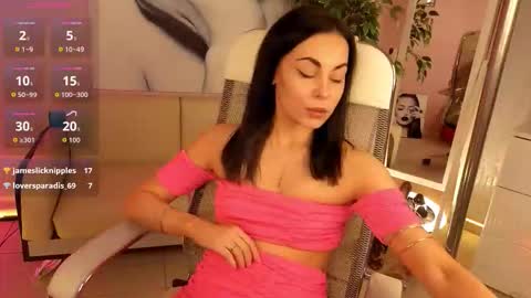 Snapshot of tashahoney chatting on October 16, 10:12 pm Tasha online show from October 16, 10:12 pm