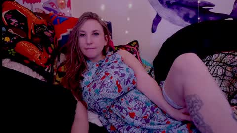 Vivian  Clark online show from February 1, 12:58 pm