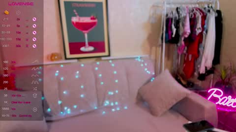 Snapshot of tasty__booty chatting on March 8, 2:21 am Ann online show from March 8, 2:21 am