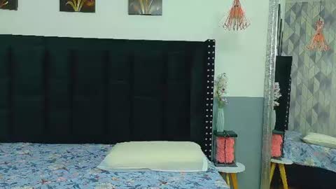 tastydarkchocolatee online show from July 27, 12:57 pm