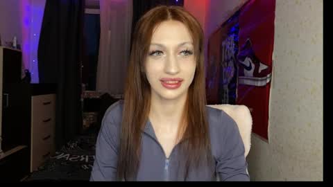 tatika_williams online show from April 2, 4:04 pm