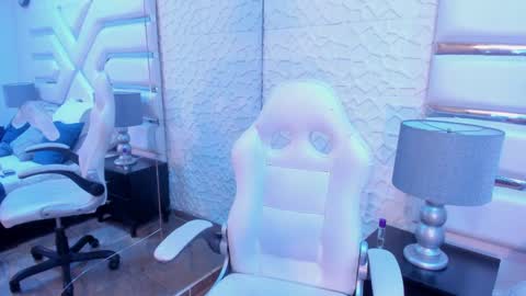 Snapshot of tatilee chatting on September 15, 10:39 pm tatilee online show from September 15, 10:39 pm