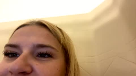 Tattedlilmama online show from July 30, 11:11 am
