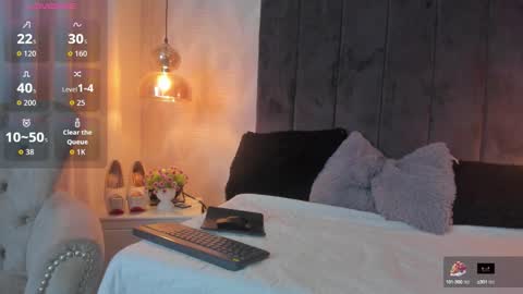 Tatto Fox online show from September 25, 1:10 pm