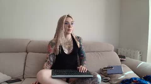 tattoobbgirl online show from June 24, 5:12 pm