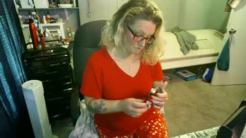 Lisa Lovely online show from February 19, 6:21 pm