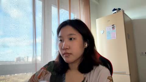 Aya online show from November 5, 10:31 am