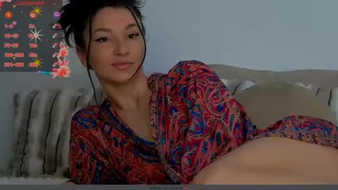 TayaKayan online show from March 1, 3:53 am