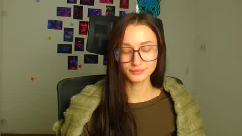 Taya online show from February 4, 7:00 am