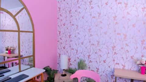 Taylor Bennet online show from September 17, 12:03 pm