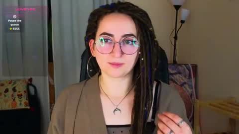 Lady Oudrey online show from July 30, 5:52 am