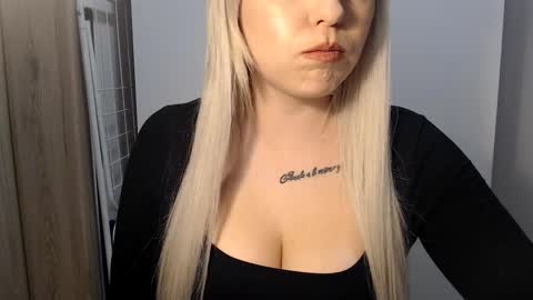 Teeyara  online show from February 2, 5:56 pm