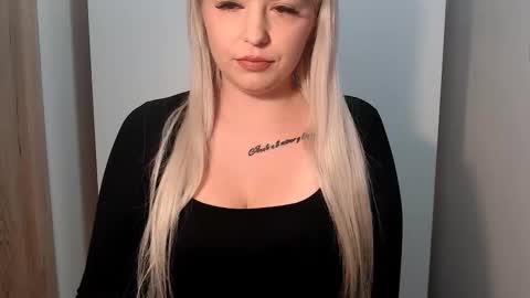 Teeyara  online show from February 1, 3:22 pm