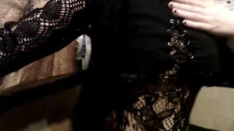 ruth online show from December 19, 8:12 pm