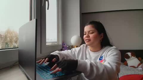 Amazing SALOME online show from November 24, 9:11 am