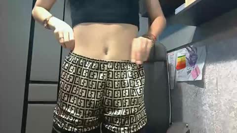 Alice online show from October 9, 6:28 am