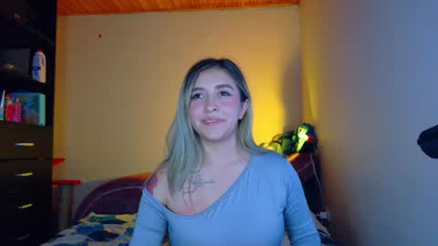 Sara online show from August 1, 6:48 am