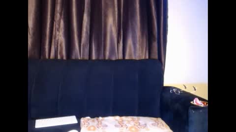 tempting_vibe online show from June 8, 12:28 am