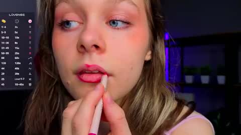 Hey Im Aneta  online show from June 10, 7:45 pm