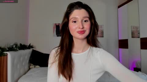 Snapshot of tender_babyy chatting on January 12, 2:19 pm Sexy girl Li online show from January 12, 2:19 pm