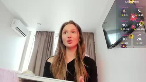 Amina online show from July 29, 10:59 am